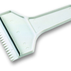 Grattoir en plastique