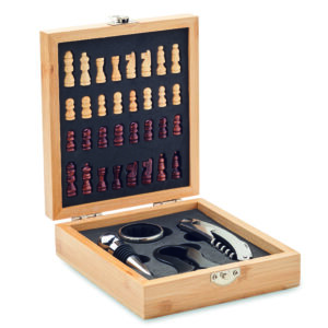 Set à vin et jeu d&rsquo;échecs